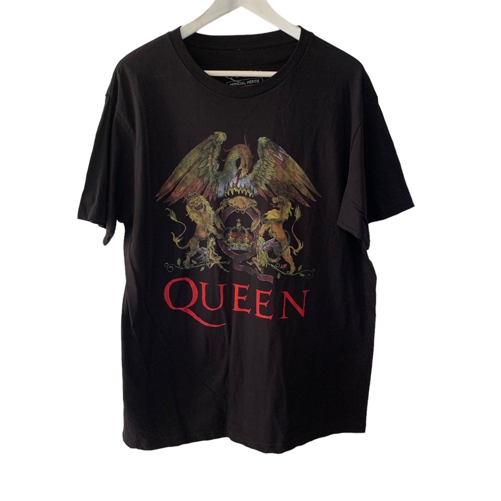 Queen Classic Crest Black Graphic T Shirt Men’s Size Medium & Large